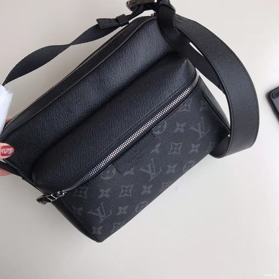 Louis Vuitton Messenger 0701